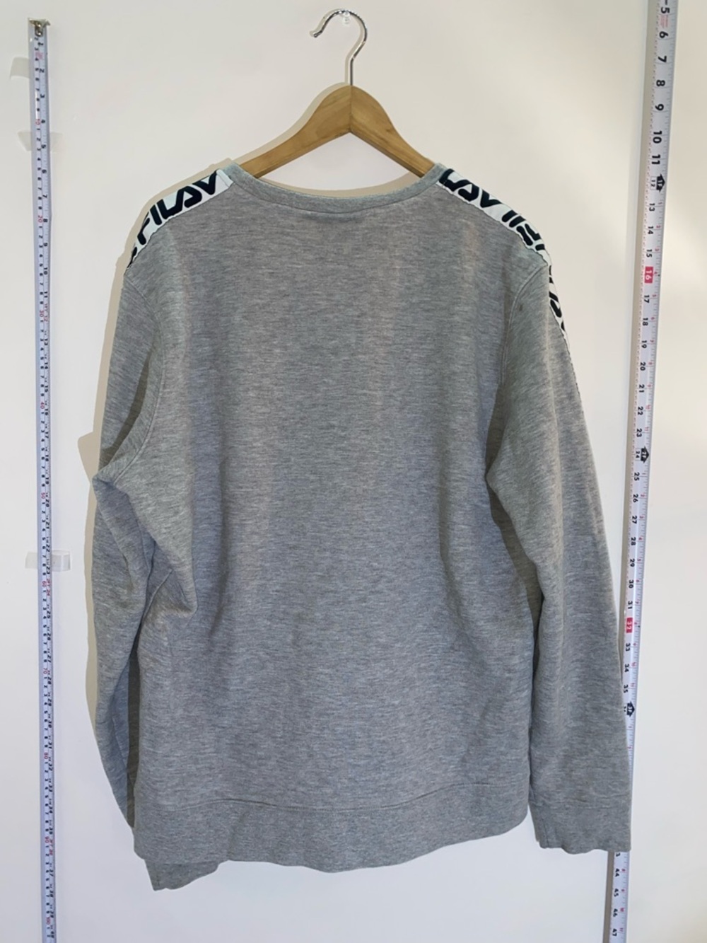 Fila Men's Light Gray Crewneck Sweatshirt with Branded Shoulder Tape